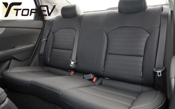 2024 Kia K3 seat