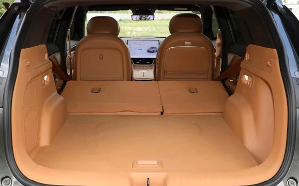 Dongfeng Aeolus L8 specs